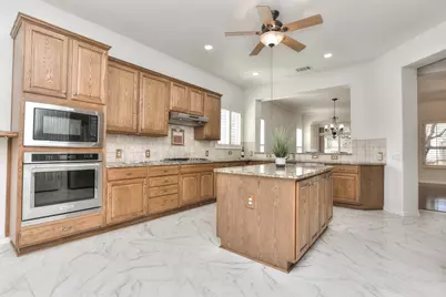 106 Longhorn Trail, Georgetown, TX 78633 - Photo 13