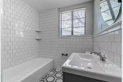 3904 Maplewood Avenue #A, Austin, TX 78722 - Photo 11