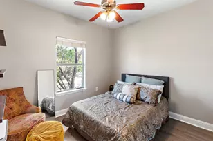 914 Bret Ln, Austin, TX 78721 - Photo 17