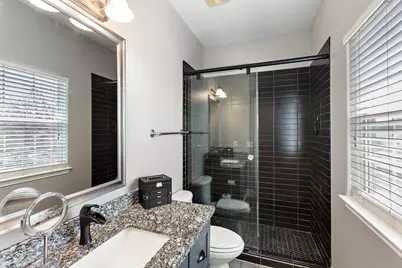 914 Bret Lane, Austin, TX 78721 - Photo 21