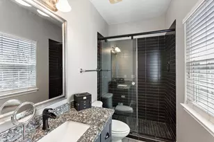 914 Bret Ln, Austin, TX 78721 - Photo 21