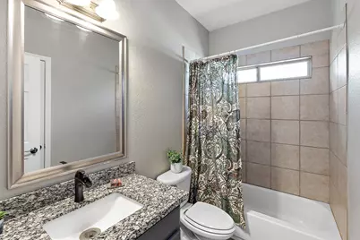 914 Bret Lane, Austin, TX 78721 - Photo 19