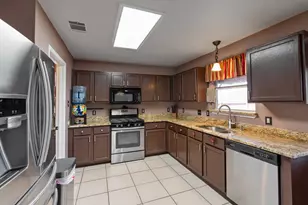 103 Ryan Cove, Hutto, TX 78634 - Photo 3