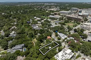 1017 W 31st St, Austin, TX 78705 - Photo 19
