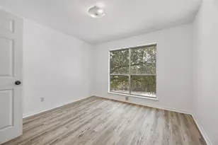 2450 Wickersham Ln, Austin, TX 78741 - Photo 7