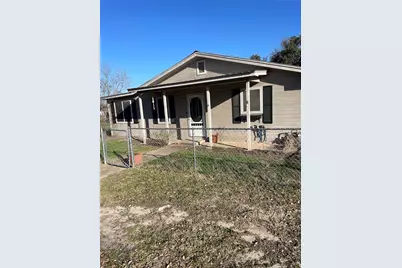 105 Henna, Bertram, TX 78605 - Photo 1