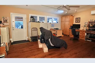 450 Windmill Oaks Drive, Wimberley, TX 78676 - Photo 31