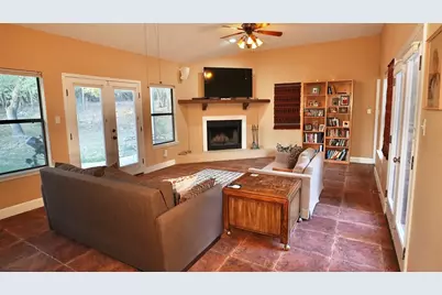 450 Windmill Oaks Drive, Wimberley, TX 78676 - Photo 7
