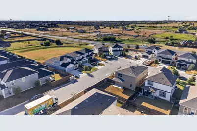 130 Lt Rusty Drive, Jarrell, TX 76588 - Photo 33