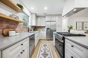 2310 Stratford Dr, Round Rock, TX 78664 - Photo 17