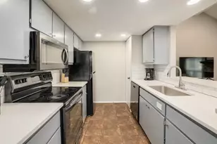 12304 Burr Ridge Dr, Austin, TX 78729 - Photo 9
