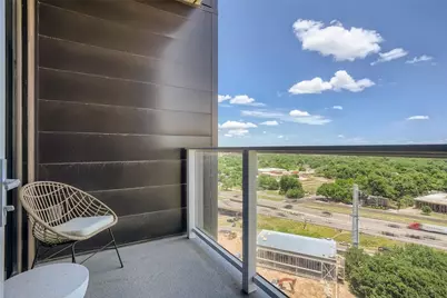 48 E Unit 1806 Avenue, Austin, TX 78701 - Photo 9