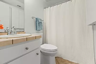 2104 Cullen Avenue #7-204, Austin, TX 78757 - Photo 15