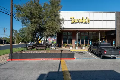 2104 Cullen Avenue #7-204, Austin, TX 78757 - Photo 37