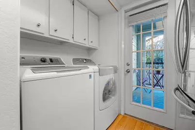 2104 Cullen Avenue #7-204, Austin, TX 78757 - Photo 11