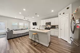 1117 Tipton St, Georgetown, TX 78633 - Photo 7