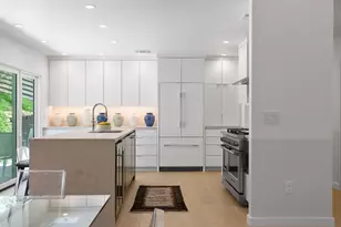 5706 Highland Hills Cir, Austin, TX 78731 - Photo 7