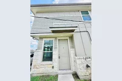 2216 Creekside Lane #D, Georgetown, TX 78626 - Photo 3