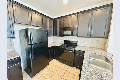 2216 Creekside Lane #D, Georgetown, TX 78626 - Photo 9