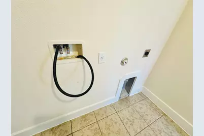 2216 Creekside Lane #D, Georgetown, TX 78626 - Photo 33