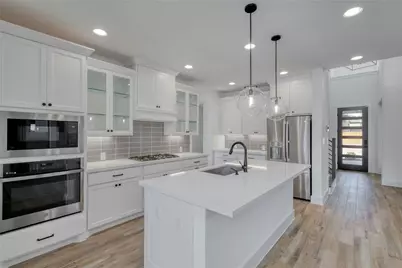 309 Langhorne Bend, Liberty Hill, TX 78642 - Photo 3