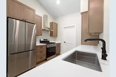 8814 United Kingdom Drive, Austin, TX 78748 - Photo 9