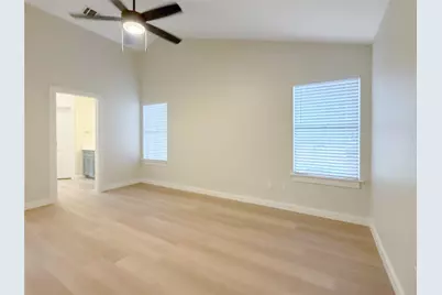 8814 United Kingdom Drive, Austin, TX 78748 - Photo 13