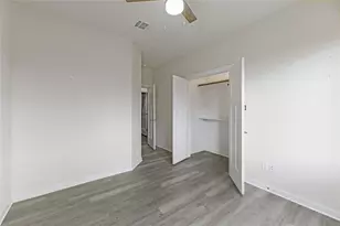 135 Koele Ct, Bastrop, TX 78602 - Photo 25