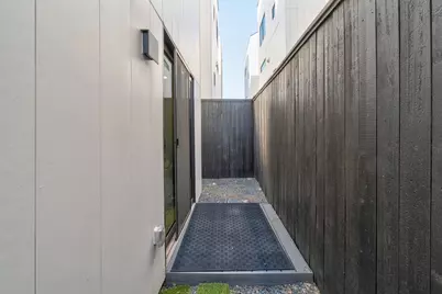 3406 E 17th Street #4, Austin, TX 78721 - Photo 27