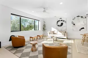 3406 E 17th St, Austin, TX 78721 - Photo 3