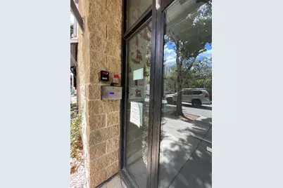 910 W 25th Street #203, Austin, TX 78705 - Photo 5