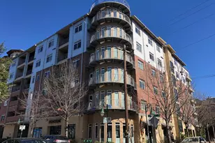 910 W 25th St, Austin, TX 78705 - Photo 1