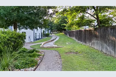 2800 Del Curto Road #12, Austin, TX 78704 - Photo 27