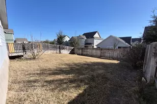 117 Wind Flower Ln, Liberty Hill, TX 78642 - Photo 25