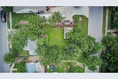 308 E Austin Avenue, Round Rock, TX 78664 - Photo 7