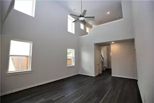 635 Pheasant Hill Ln, Georgetown, TX 78628 - Photo 7
