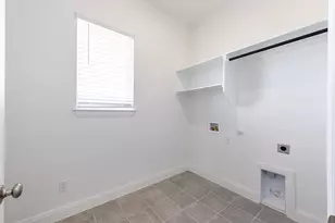 127 Silverbell Ln, Bastrop, TX 78602 - Photo 13