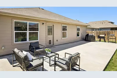 102 Harlan Drive, Hutto, TX 78634 - Photo 17