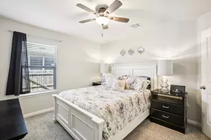 102 Harlan Dr, Hutto, TX 78634 - Photo 17