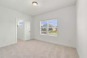 204 Ashby Dr, Hutto, TX 78634 - Photo 15