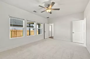 204 Ashby Dr, Hutto, TX 78634 - Photo 19