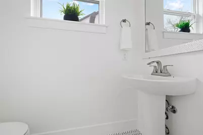 2102 E 2nd Street #2, Austin, TX 78702 - Photo 13