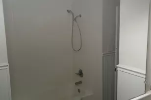 207 N 1st St, Thorndale, TX 76577 - Photo 11