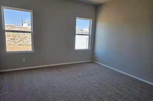 162 Hayloft Ln, Elgin, TX 78621 - Photo 7