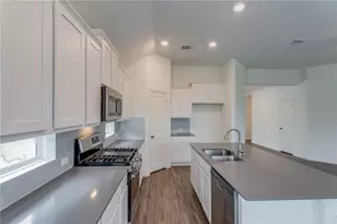 312 Prato Pl, Georgetown, TX 78628 - Photo 27