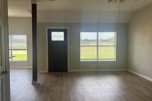1333 Main St, Liberty Hill, TX 78642 - Photo 3