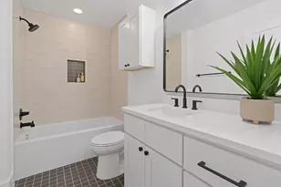 1222 Eleanor St, Austin, TX 78721 - Photo 17