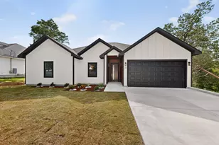 137 N Pohakea Dr, Bastrop, TX 78602 - Photo 3