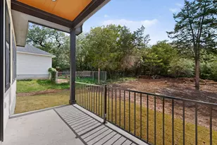 137 N Pohakea Dr, Bastrop, TX 78602 - Photo 25
