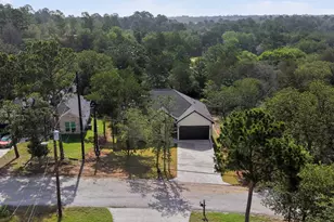 137 N Pohakea Dr, Bastrop, TX 78602 - Photo 3